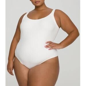 Good American Ribbed Scoop Back Bodysuit in Ivory001